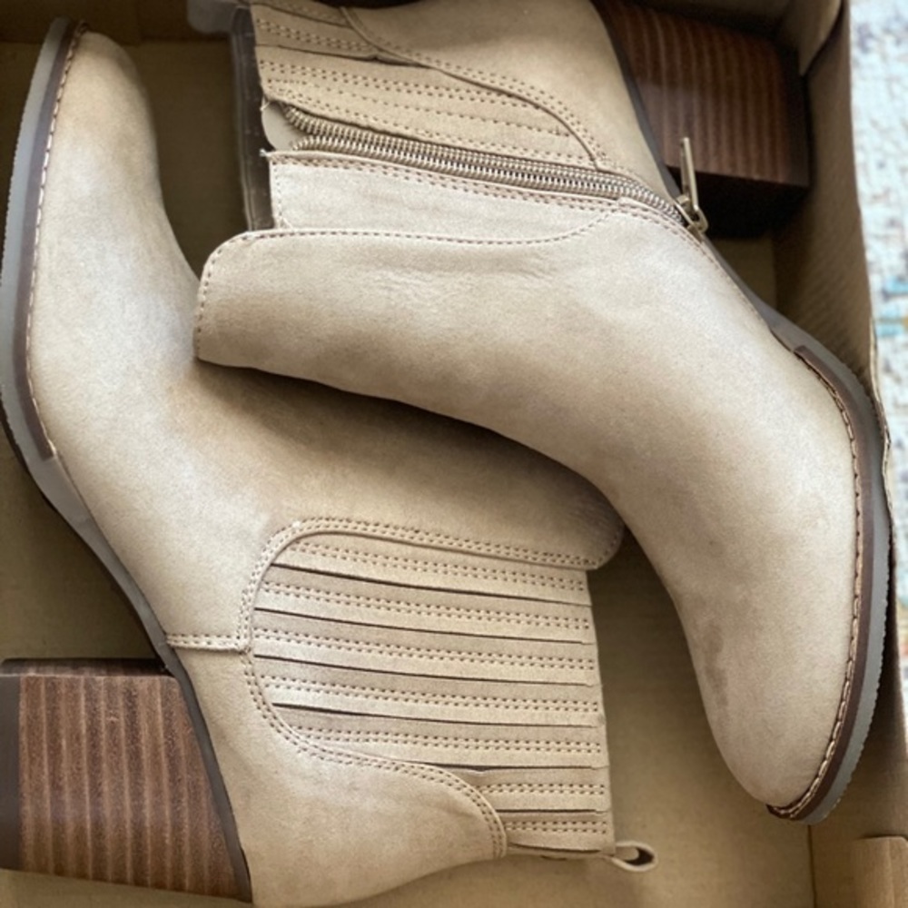 Tan Ankle Boots | Women’s | Size 8.5 | New In Box